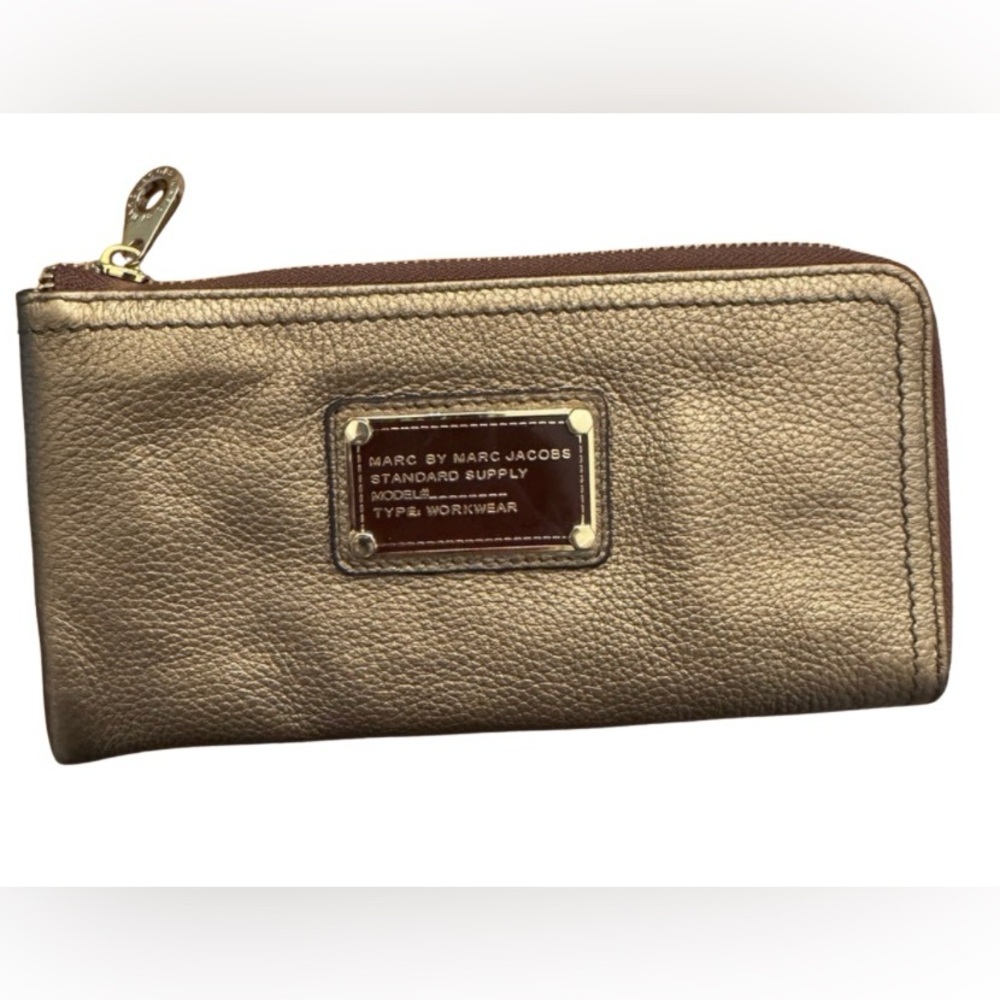 Marc By Marc Jacobs Metallic Gold Zip Wallet